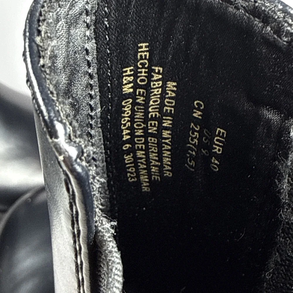 H&M chunky Chelsea boots in‎ black women size US 9 (EUR 40) Flaws